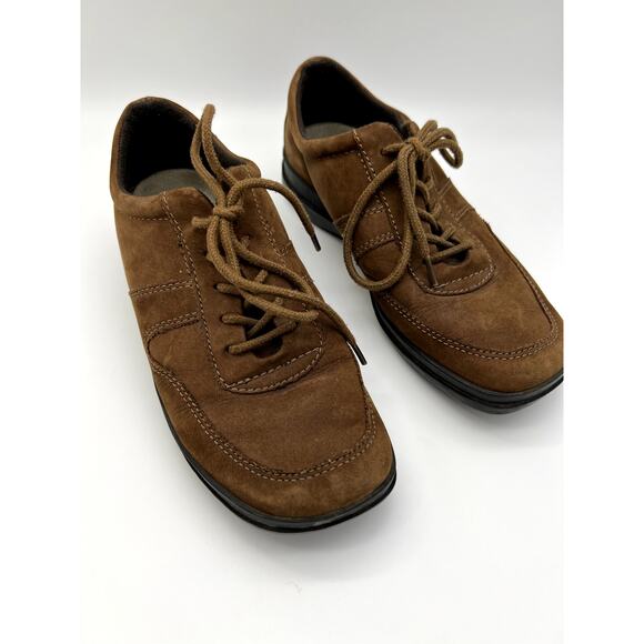 Womens Easy Spirit JP Whit Brown Suede Lace Up Casual Comfort Shoes Size 6 - Picture 1 of 9